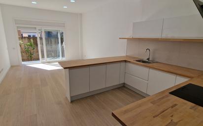 Kitchen of Planta baja for sale in Mollet del Vallès  with Air Conditioner