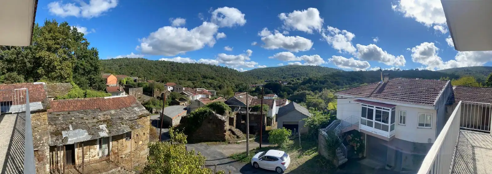 Exterior view of Houses for sale in Boborás  with Private garden, Furnished and Balcony