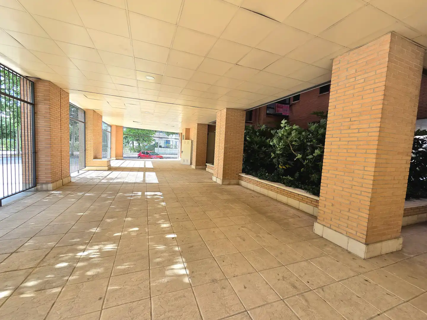 Piso en venta en Madrid con Aire acondicionado, Calefacción y Jardín privado