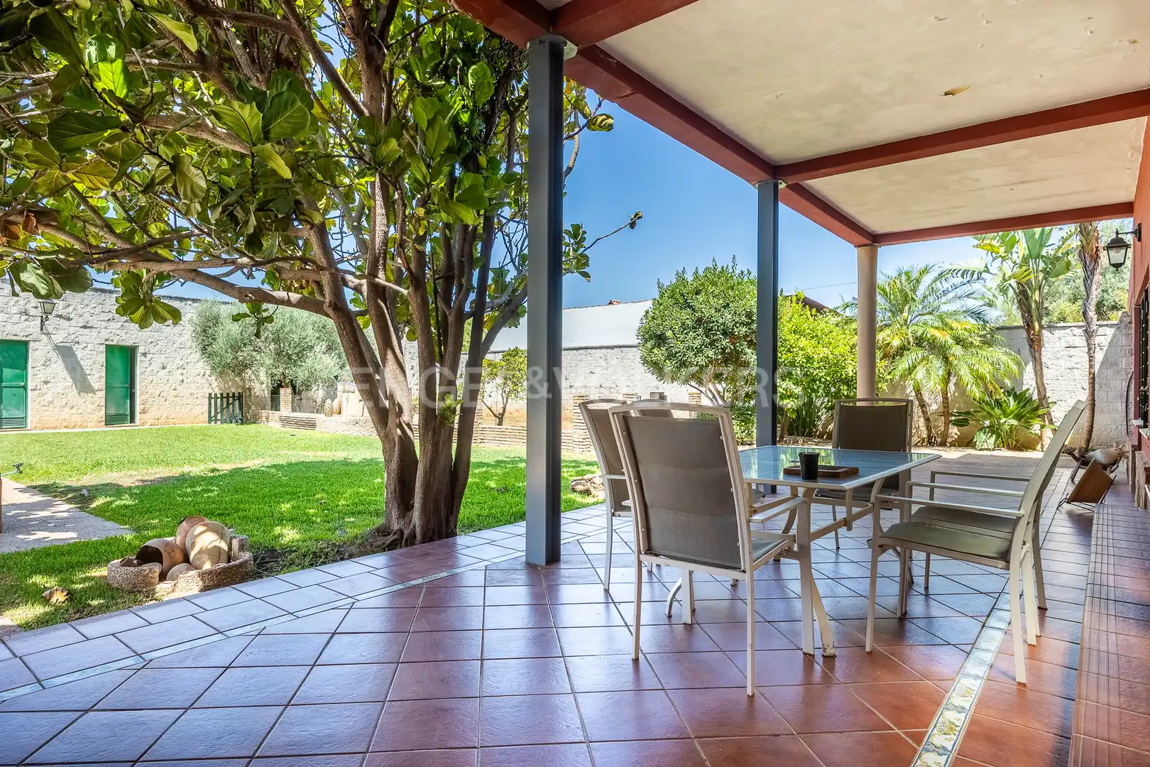 Terraza de Casa o chalet en venta en Carmona con Calefacción, Jardín privado y Terraza