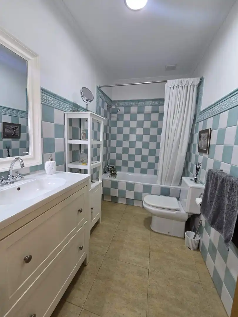 Baño de Casa o chalet en venta en Elche / Elx con Aire acondicionado y Trastero
