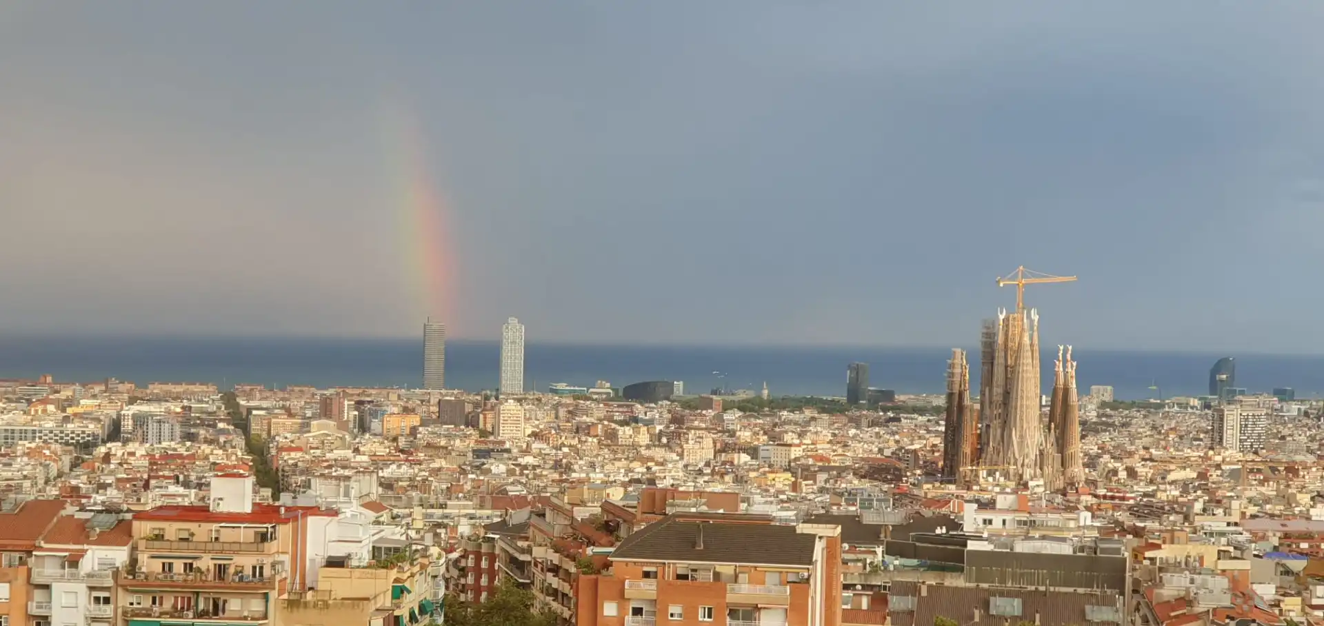 Vista exterior de Pis en venda en Barcelona amb Aire condicionat i Balcó