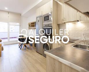 Kitchen of Flat to rent in  Madrid Capital  with Air Conditioner, Heating and Terrace