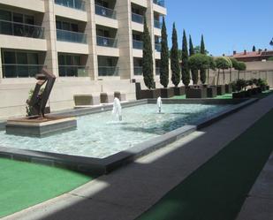 Piscina de Loft en venda en  Madrid Capital amb Calefacció, Terrassa i Balcó