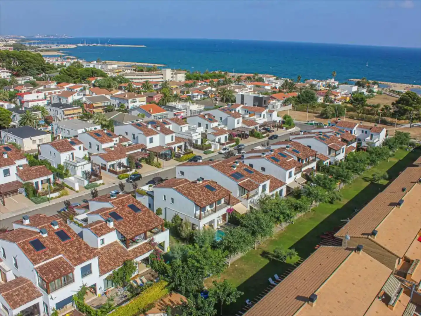 Vista exterior de Casa o chalet de alquiler en Cambrils con Aire acondicionado, Jardín privado y Piscina