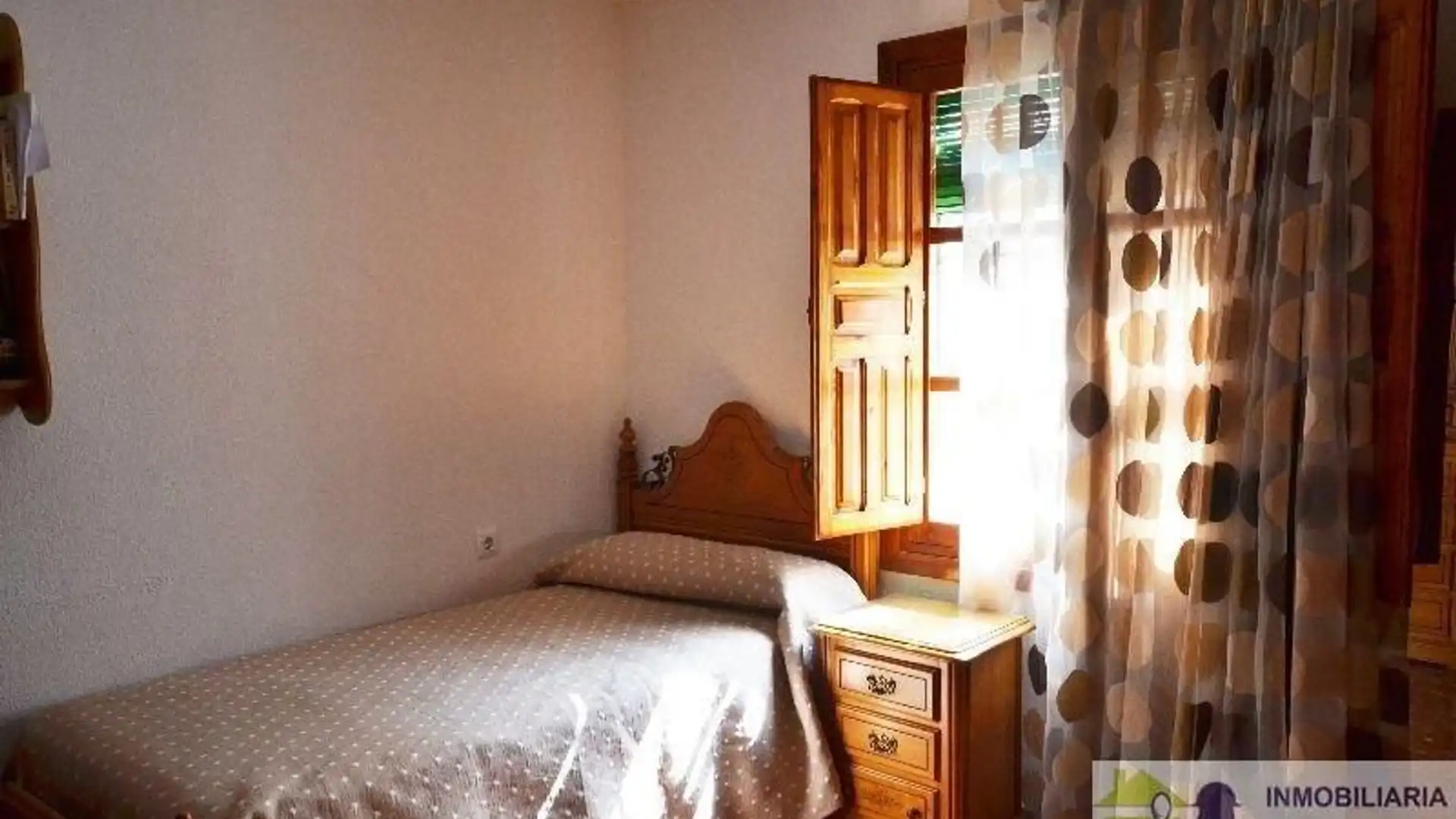 Schlafzimmer von Wohnung zum Verkauf in Palma del Río mit Klimaanlage, Abstellraum und Möbliert