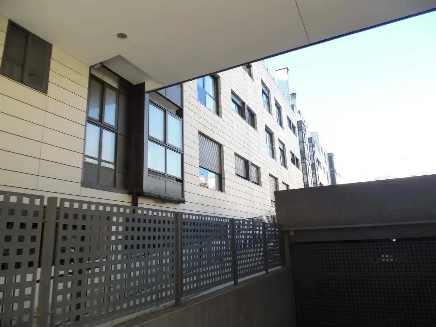 Aparcamiento con ascensor en venta en MONASTERIO MONTESCLAROS, imagen 6