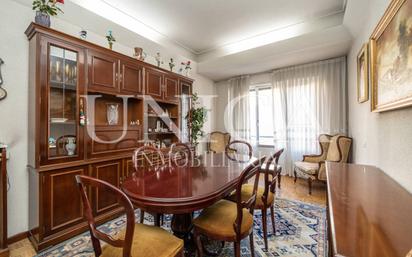 Dining room of Flat for sale in  Madrid Capital