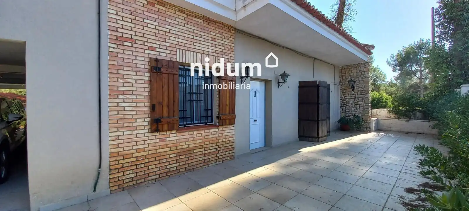 Vista exterior de Casa o xalet en venda en El Genovés amb Aire condicionat, Traster i Piscina