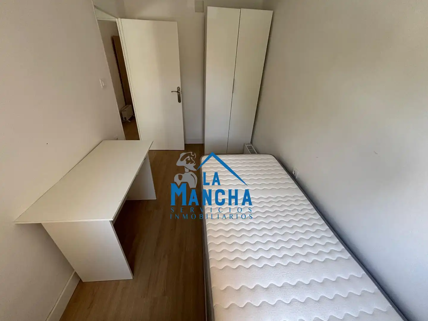 Wohnung zur Miete in Hermanos Falcó