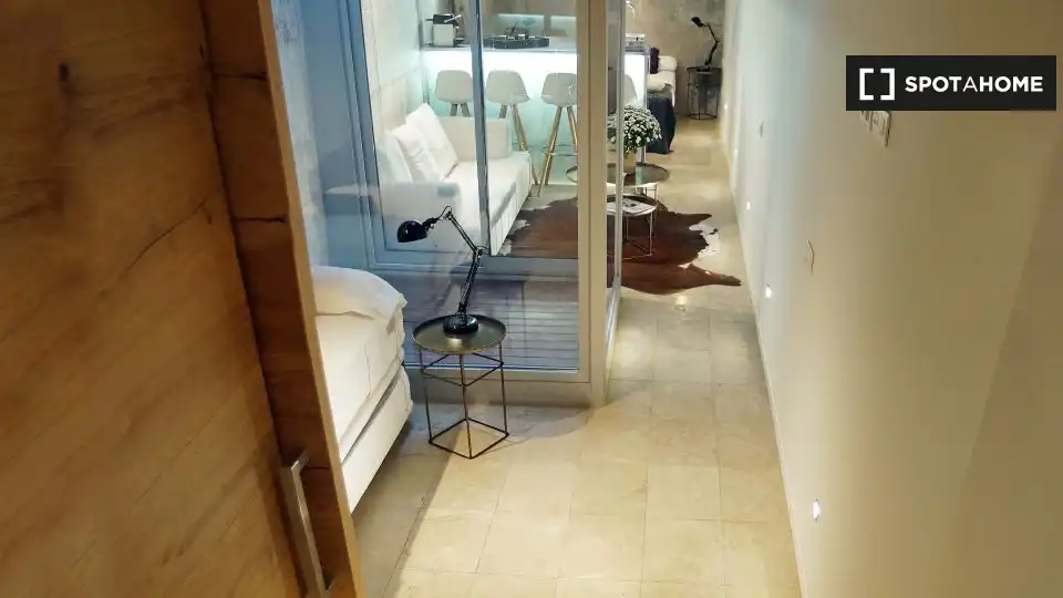 Flat with terrace to rent in Eixample, imagen 16