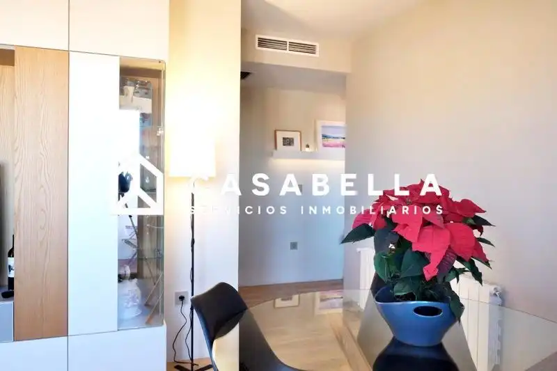 Habitación de Piso de alquiler en Valencia con Aire acondicionado, Calefacción y Terraza