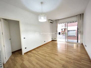 Appartamento con ascensore in vendita a Calle soledat