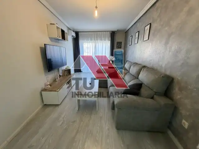 Sala de estar de Piso en venta en Fuensalida con Aire acondicionado, Calefacción y Parquet