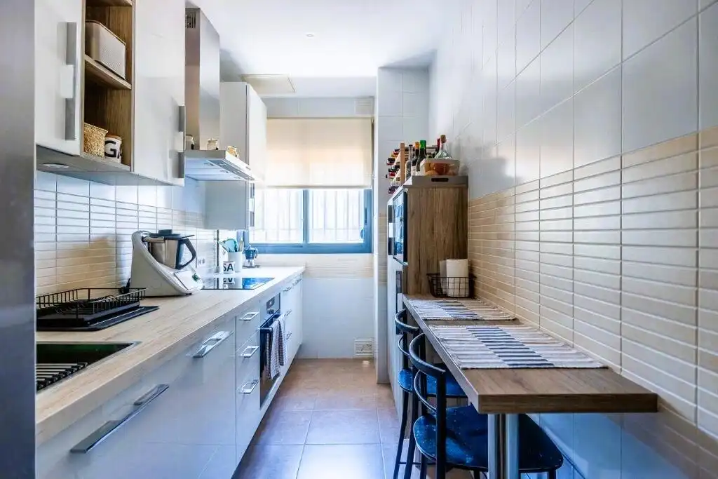 Küche von Wohnung zum Verkauf in Sevilla mit Klimaanlage