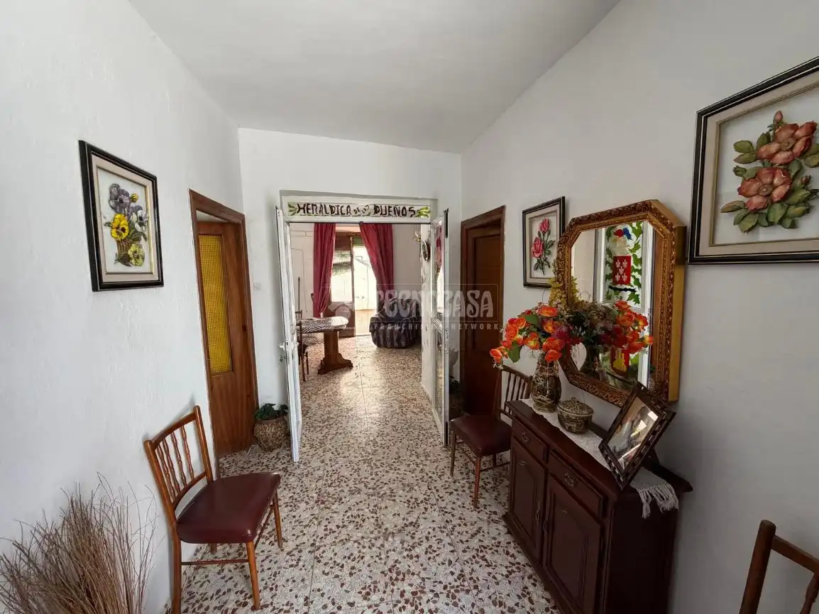 Casa adosada en venta en Mancha Real