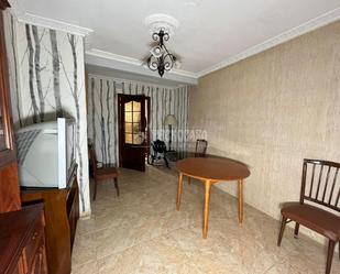 Sala d'estar de Casa adosada en venda en Rus amb Moblat