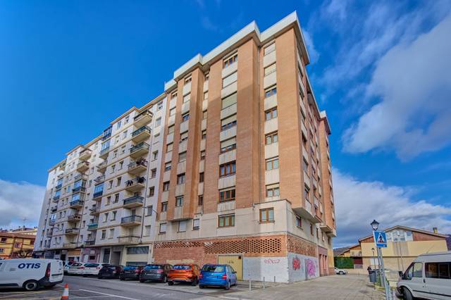 Piso en Venta en Burlada-Burlata - Villa de Lanz en Burlada / Burlata