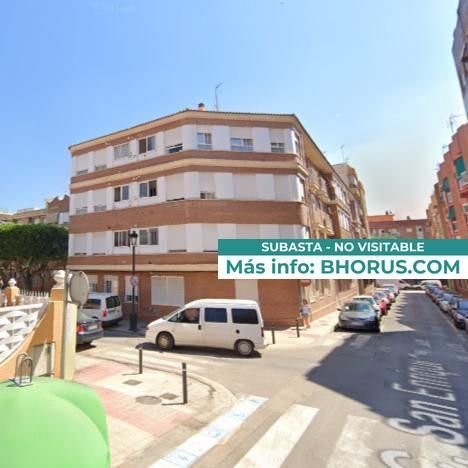 Vista exterior de Piso en venta en Torrent