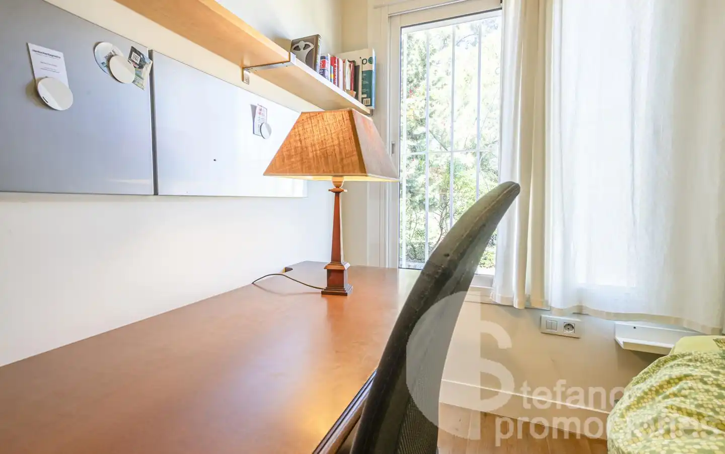 Bedroom of Detached homes for sale in Málaga  with Air Conditioner, Parquet flooring and Terrace