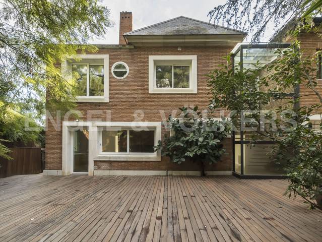 Casa-chalet en Alquiler en Pedralbes