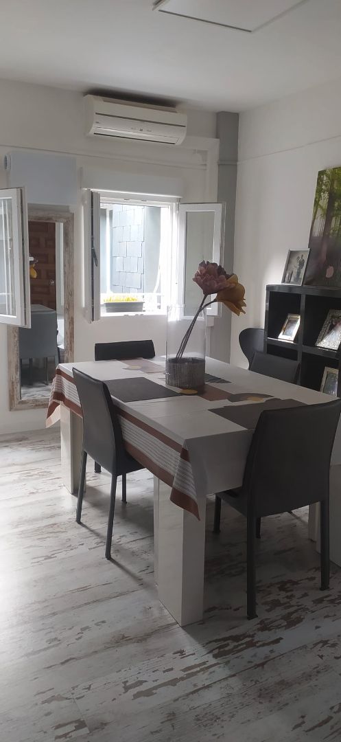 Dining room of Flat for sale in El Escorial  with Air Conditioner, Heating and Furnished