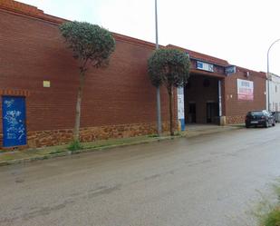 Vista exterior de Nau industrial de lloguer en Valdepeñas