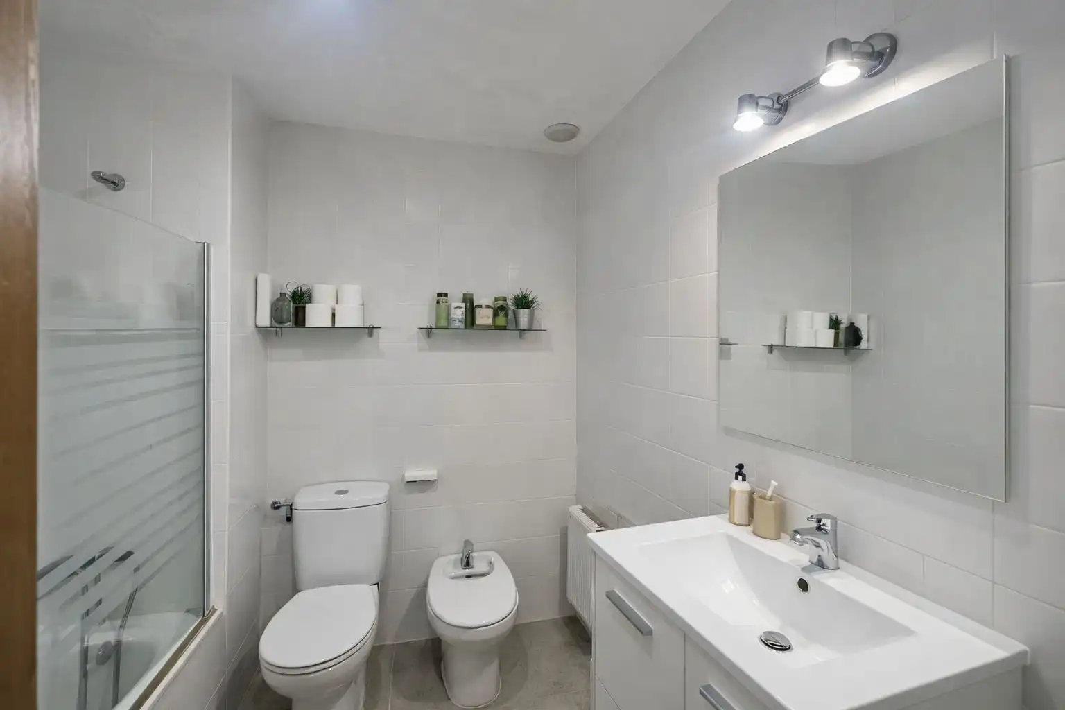 Bathroom of Flat for sale in Montblanc  with Private garden