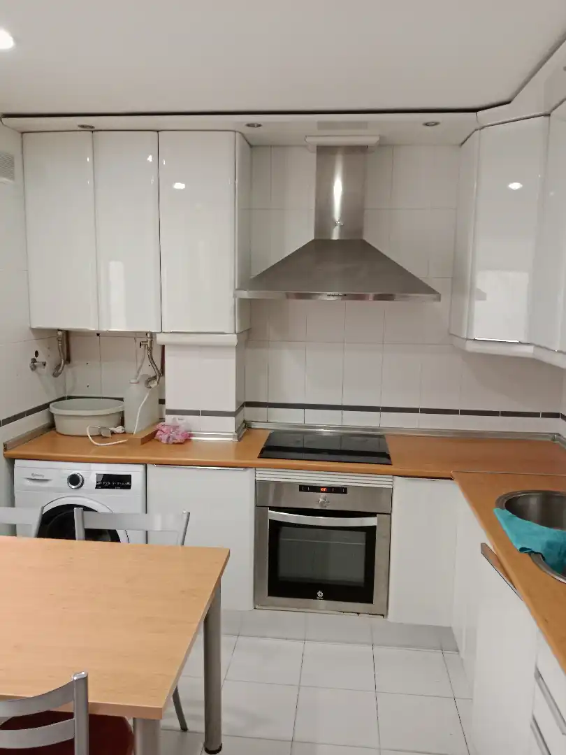 Cocina de Piso en venta en Huelva con Aire acondicionado, Amueblado y Horno