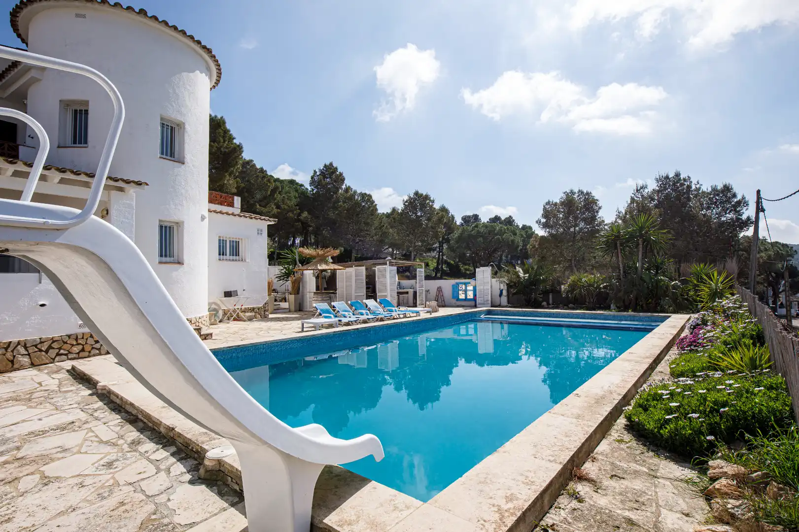 Jardí de Casa o xalet en venda en L'Escala amb Aire condicionat, Jardí privat i Terrassa