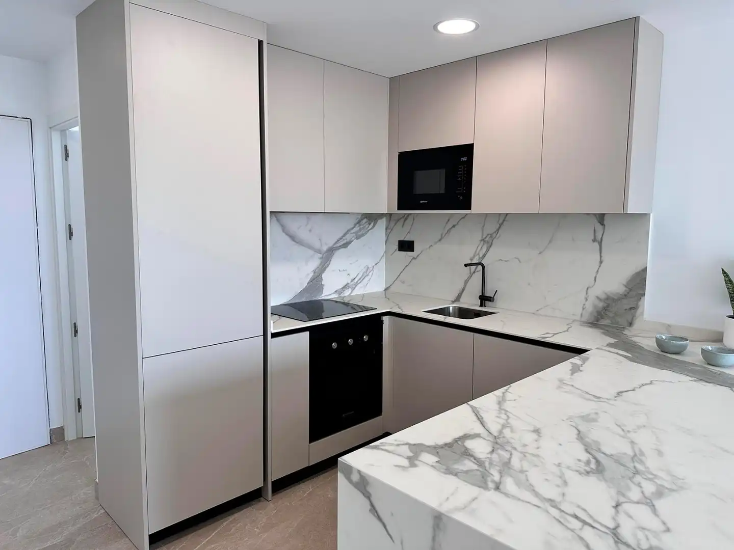 Apartamento con piscina en venta en Las Lomas de Rame - Bahía Bella, imagen 5