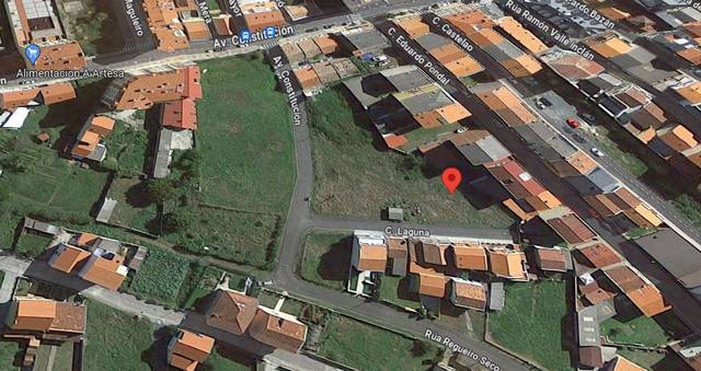 Terreno residencial en Venta en Rúa de Menéndez Pidal en Cariño