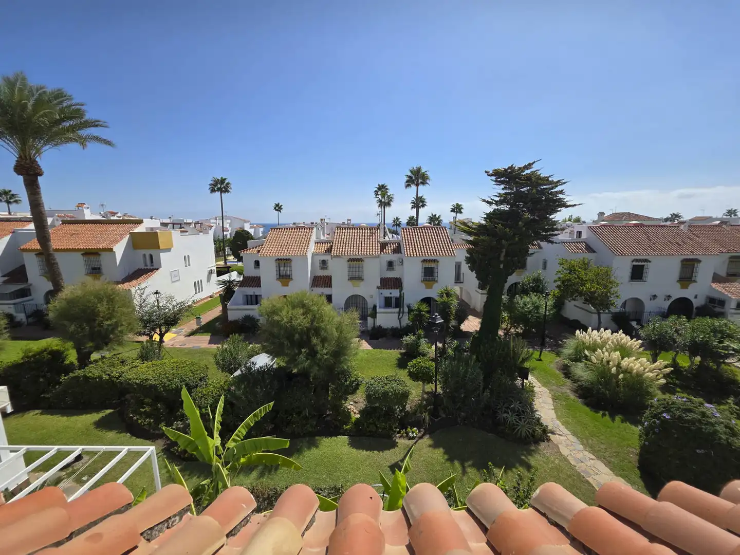 Adossat amb piscina en venda a MARINA DE CASARES 16, imagen 12