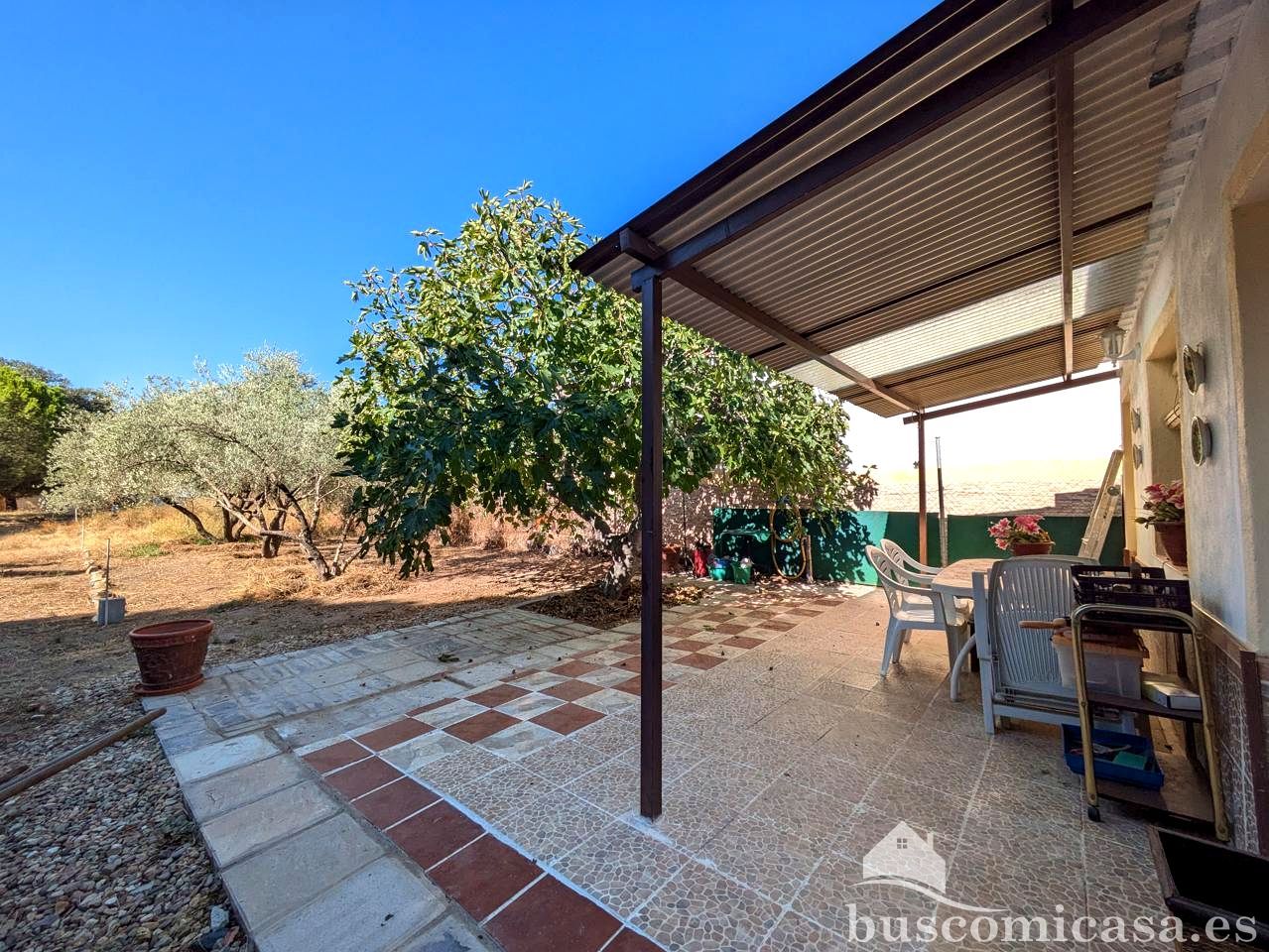 Jardí de Finca rústica en venda en Linares amb Jardí privat