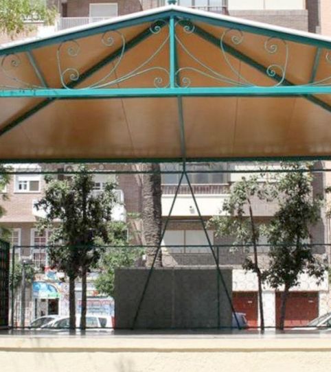 Foto 2 de Casa o chalet en venta en Benalúa, Alicante / Alacant