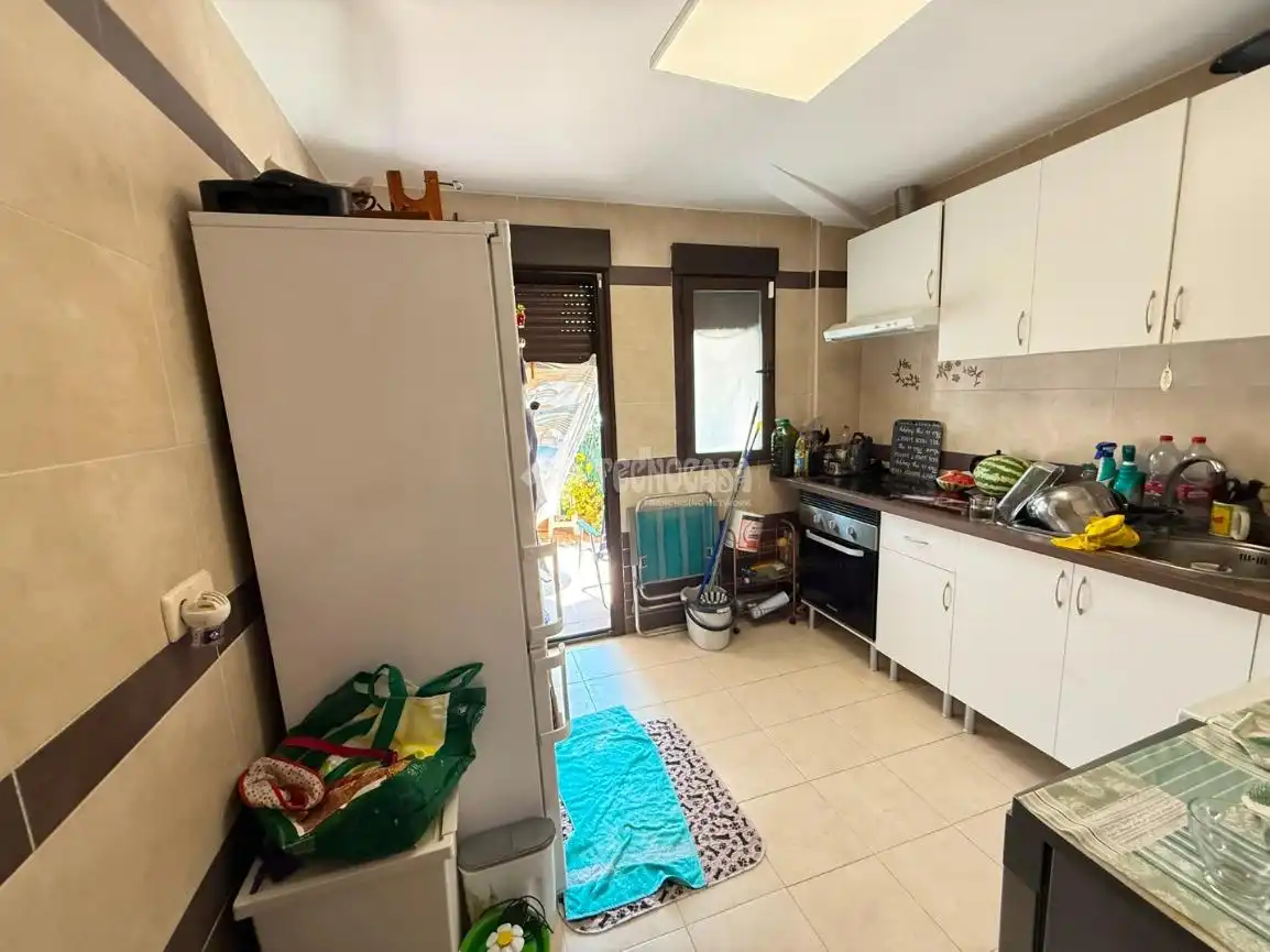 Kitchen of Flat for sale in Almorox  with Air Conditioner, Heating and Parquet flooring