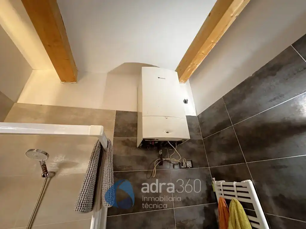 Badezimmer von Wohnungen zum Verkauf in  Logroño mit Heizung