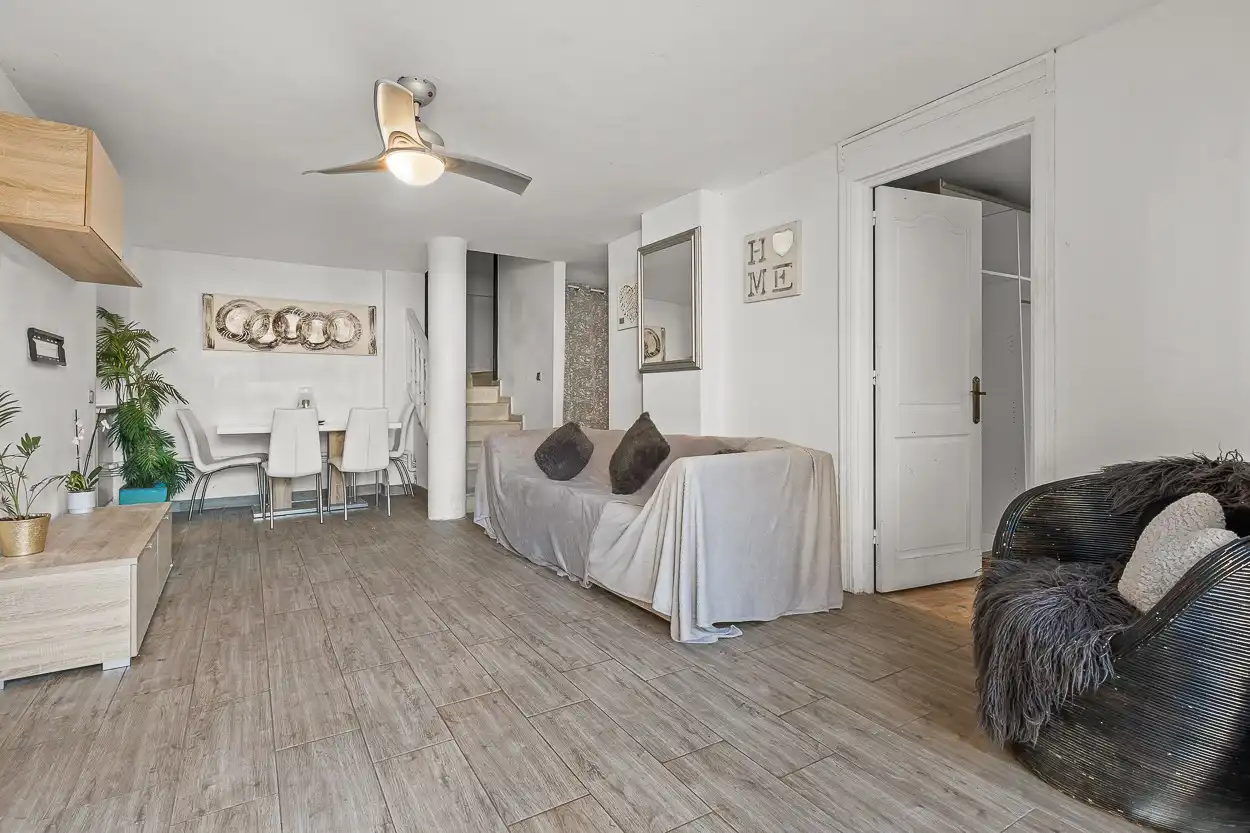 Sala d'estar de Casa o xalet en venda en Orihuela amb Piscina