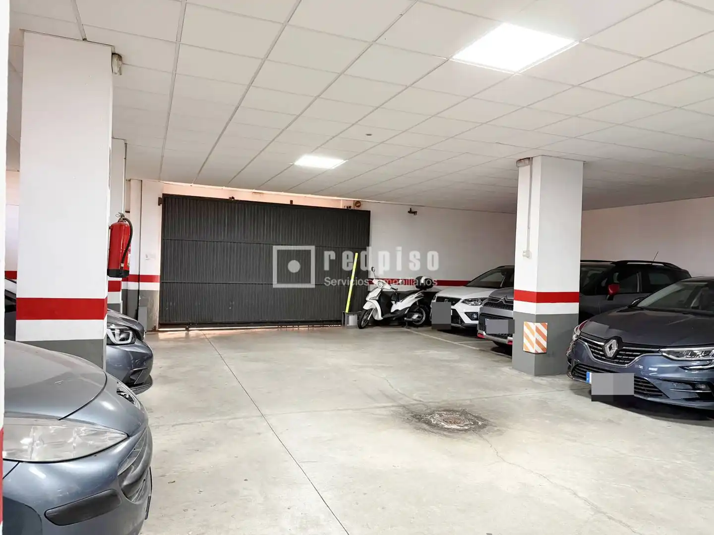 Parking de Piso en venta en Málaga con Aire acondicionado y Terraza