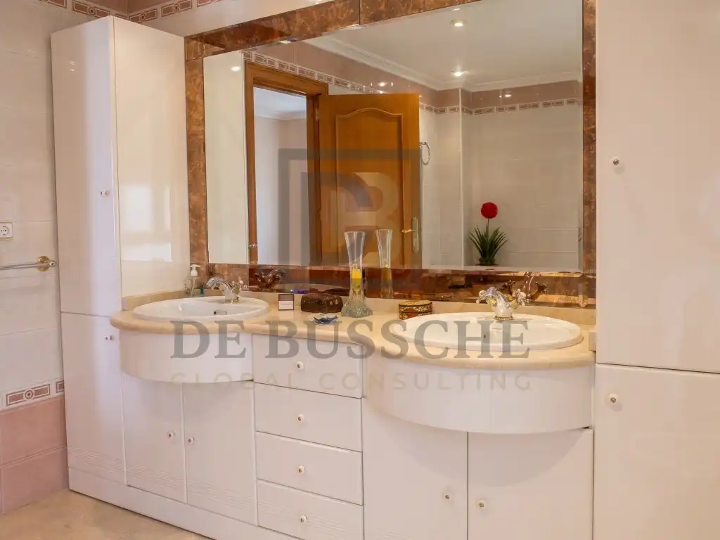 Baño de Casa adosada en venta en Orihuela con Jardín privado y Terraza