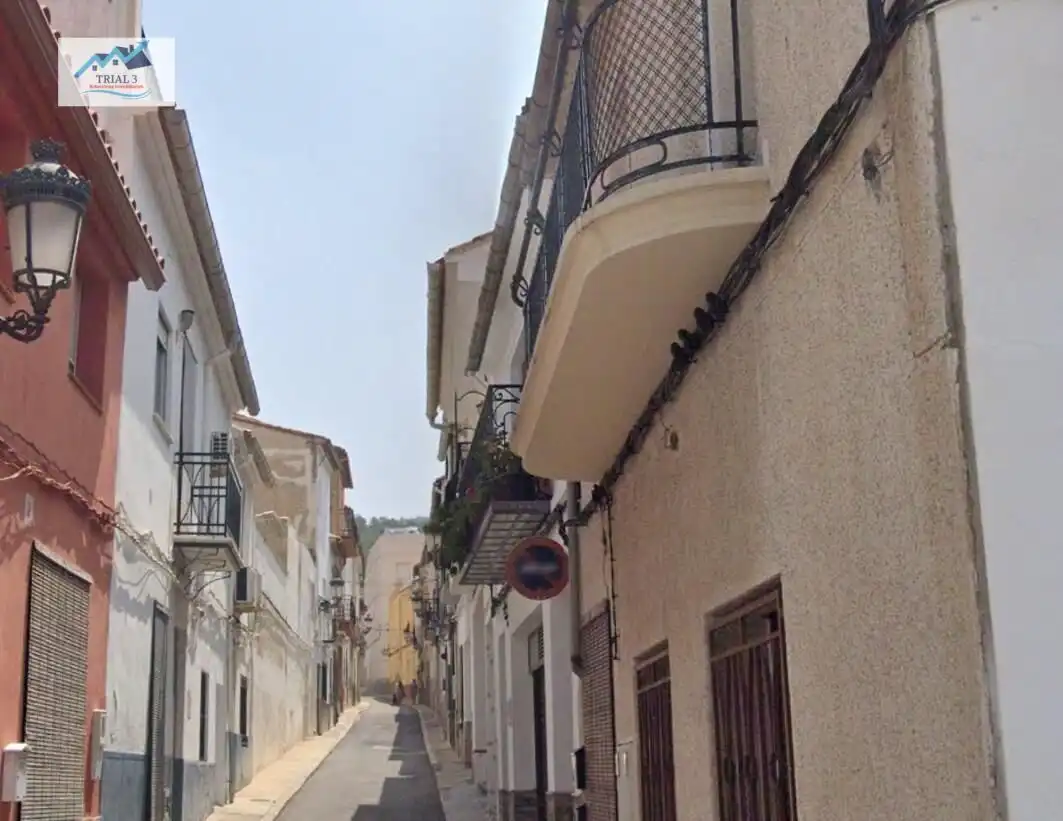 Exterior view of Houses for sale in Enguera