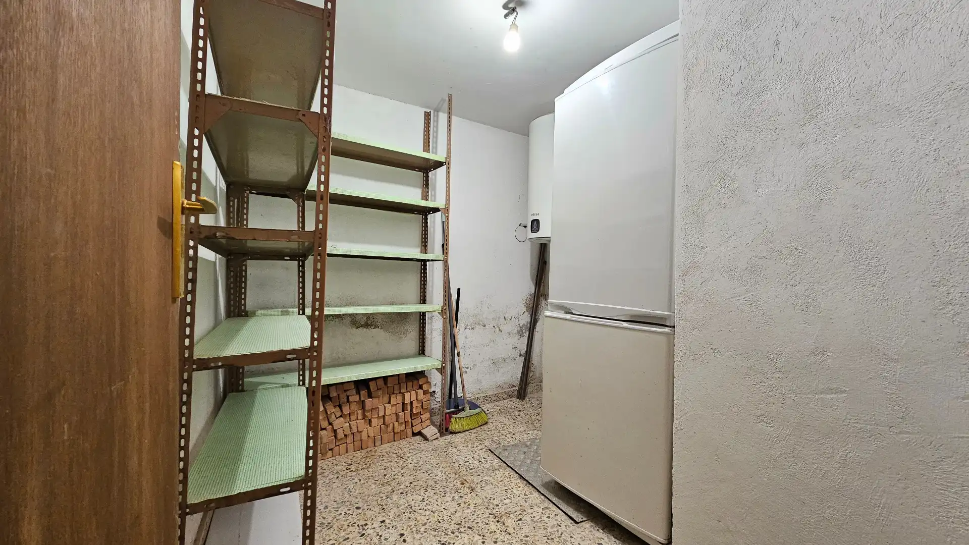 Local en venta en Condado de Treviño