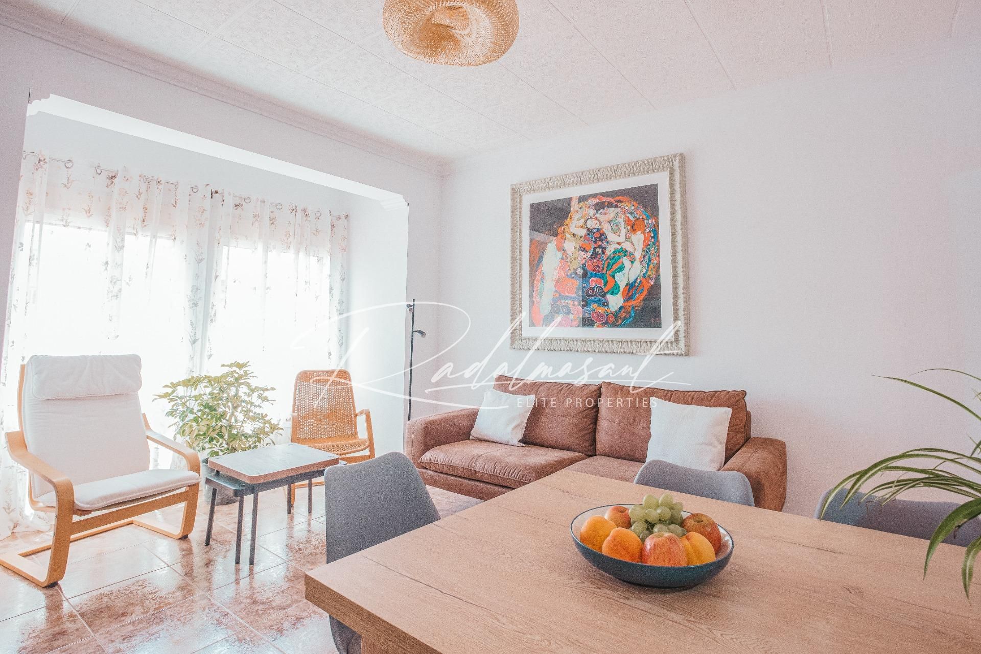 Piso en venta en Carrer de Cristòfor Colom, 26, Eixample