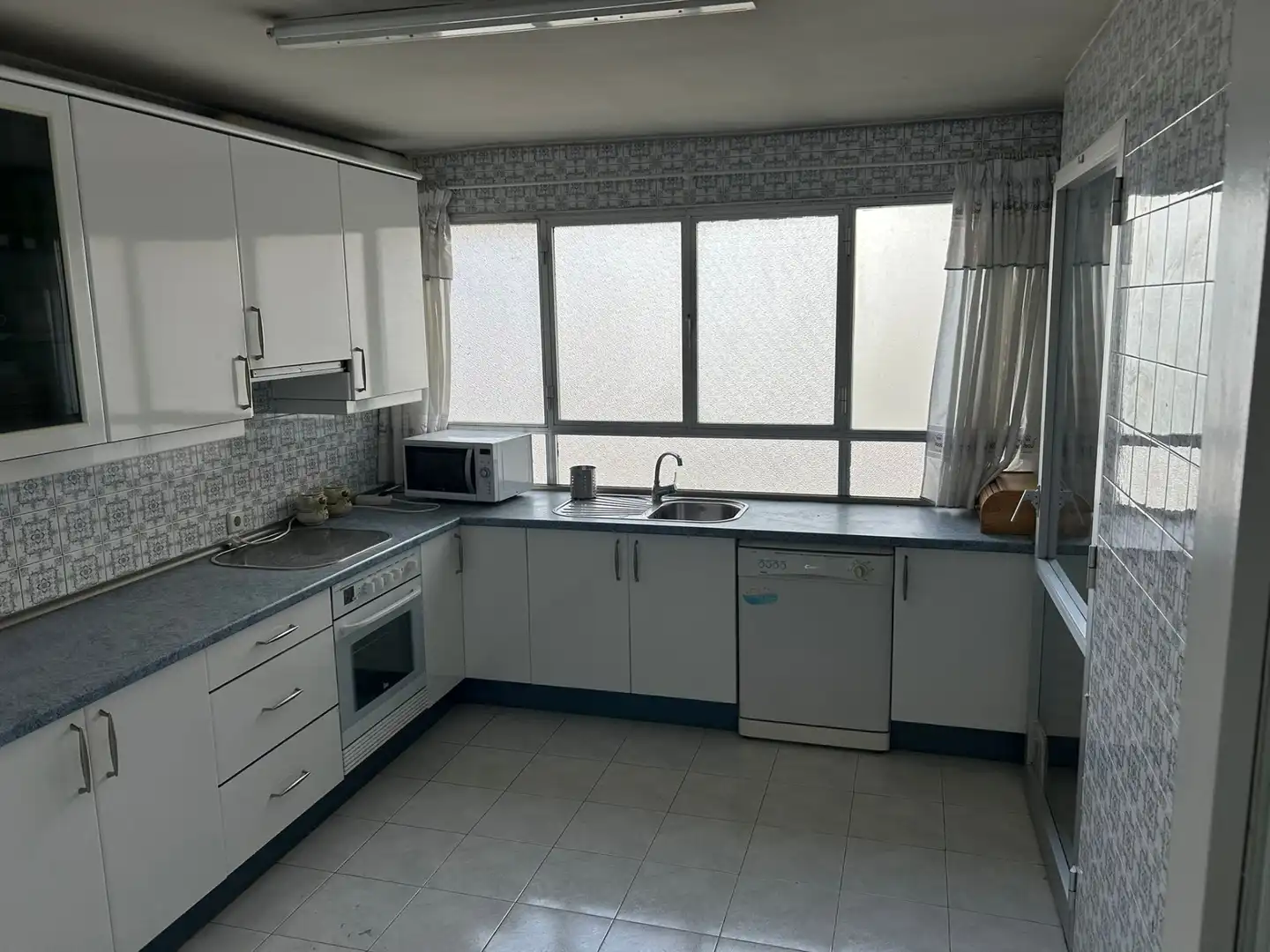 Flat with pool for sale in Avenida del Cardenal Herrera Oria, imagen 5