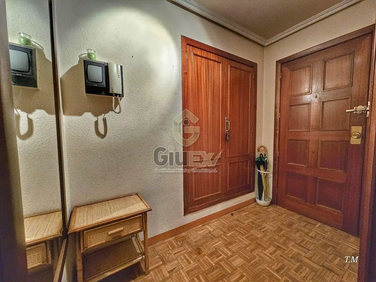 Piso de alquiler en Cáceres con Aire acondicionado, Calefacción y Parquet