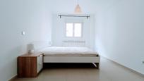Bedroom of Flat to rent in  Madrid Capital  with Air Conditioner, Heating and Furnished