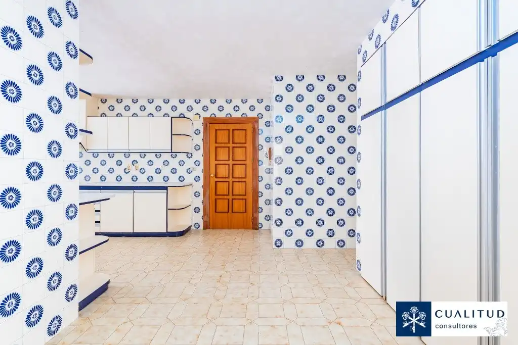 Cocina de Piso en venta en Castellón de la Plana / Castelló de la Plana con Balcón