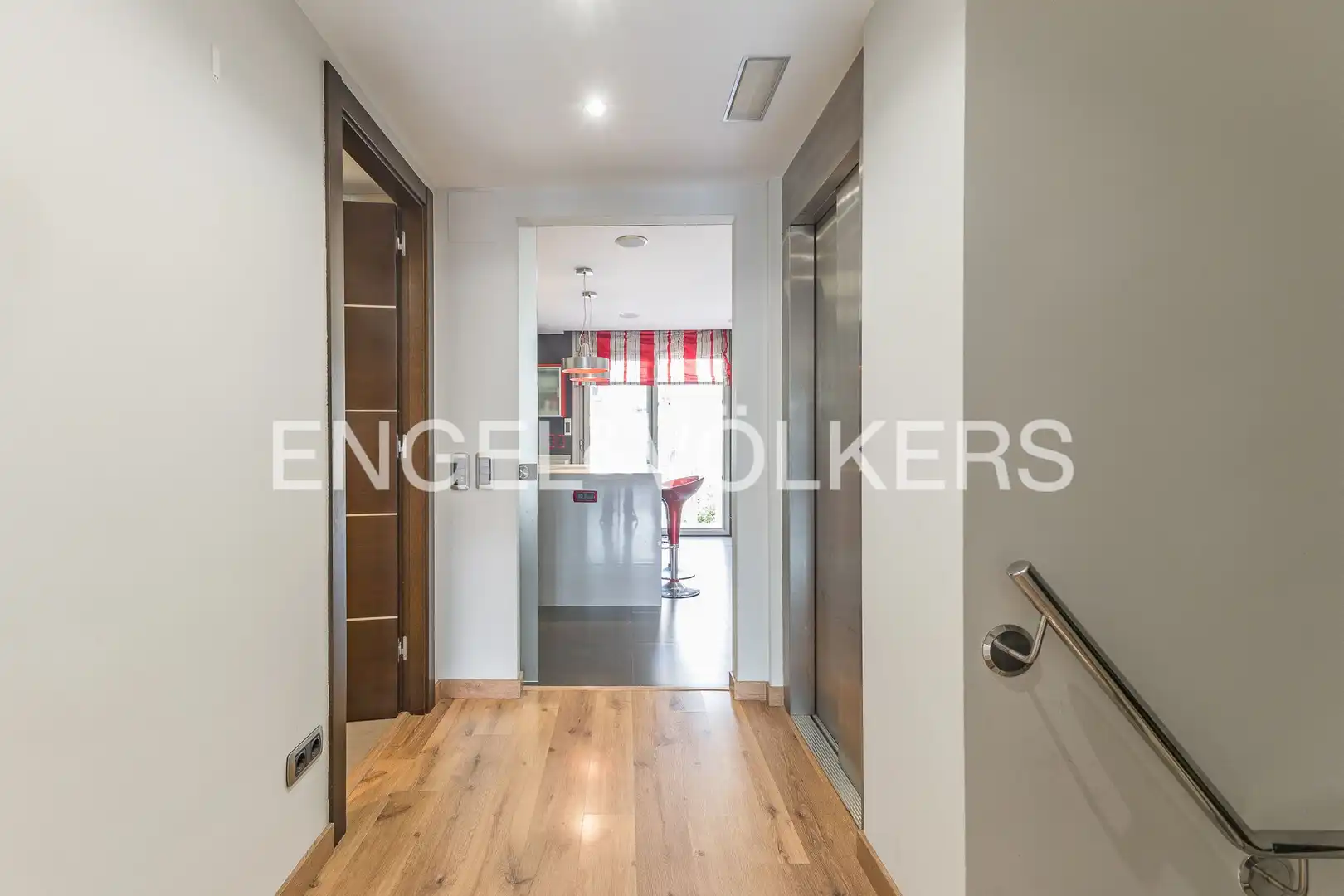 Casa o chalet en venta en El Prat de Llobregat con Aire acondicionado, Calefacción y Jardín privado