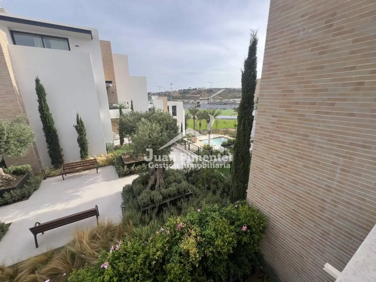 Piso con piscina en venta en Calle Dique 1