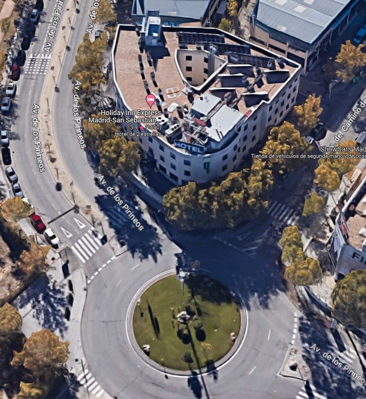 Exterior view of Premises for sale in San Sebastián de los Reyes  with Air Conditioner and Furnished